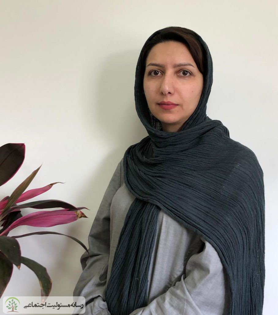 سیمین حمزه وند