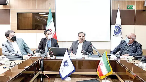 راهبرد خروج کشور از تنگنای اقتصادی راهبرد خروج کشور از تنگنای اقتصادی