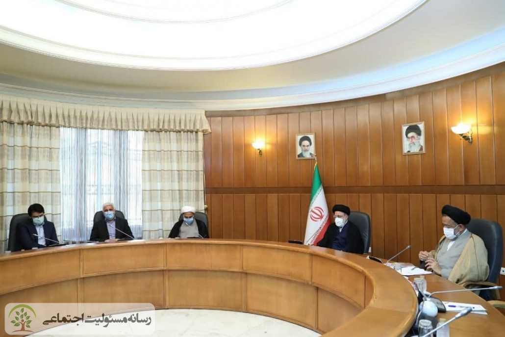 رئیسی: آسیبشناسیها را به آسیبزدایی تبدیل کنیم