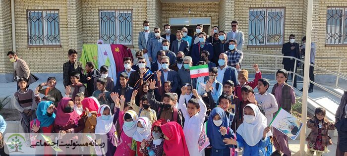 از بخش «نیکوکاری» باشگاه فیروزه ای همراه اول تا ساخت مدرسه در سیستان و بلوچستان