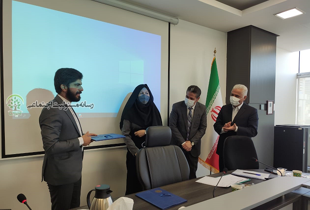 انعقاد تفاهمنامه بین کمیسیون مسئولیت اجتماعی و تریبون انعقاد تفاهمنامه بین کمیسیون مسئولیت اجتماعی و تریبون