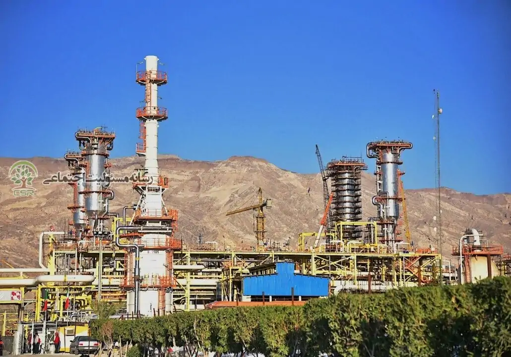 نماینده مجلس: اعتبارات مسوولیت های اجتماعی نفت باید برای جامعه ایثارگر هزینه شود رفع چالشهای تأمین خوراک پتروشیمیها با همکاری شرکتهای ملی نفت و گاز