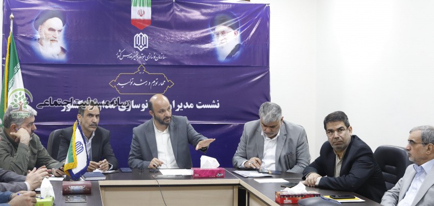 نشست رئیس شورای مدرسه سازی