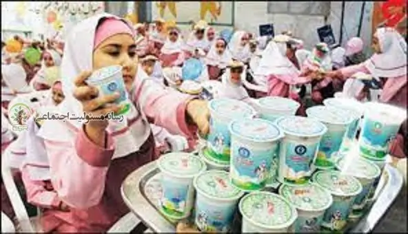 توزیع شیر رایگان در مدارس خوزستان توزیع شیر رایگان در مدارس خوزستان