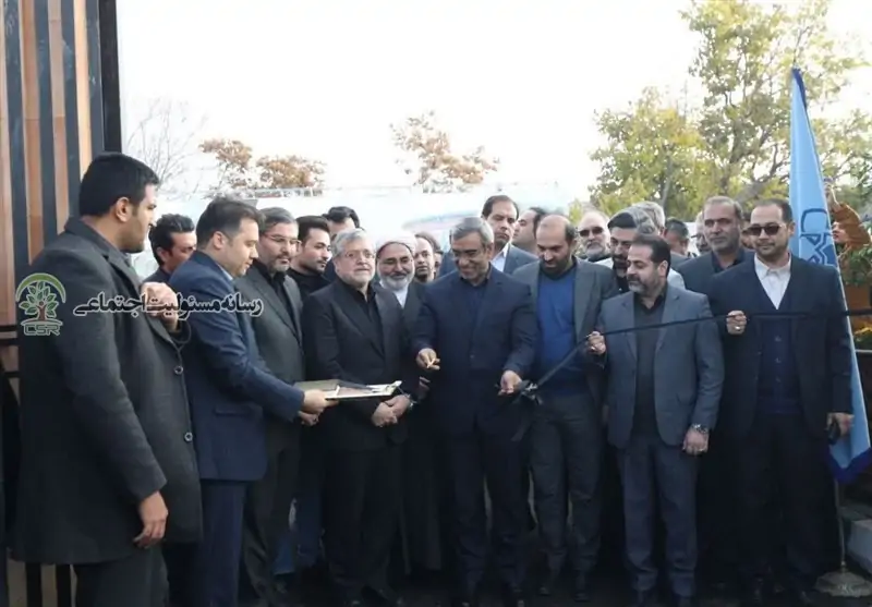 افتتاح ورزشگاه