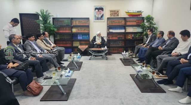 نماینده ولی فقیه در هرمزگان تاکید کرد:از ظرفیت مسئولیت اجتماعی صنایع در کاهش نابرابری ها در استان استفاده شود