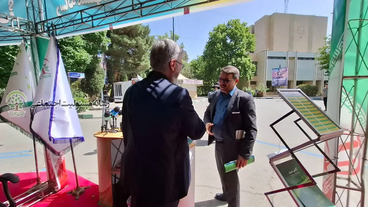 غرفه رسانه مسئولیت اجتماعی در اولین همایش ملی تجارب مسئولیت اجتماعی در ایران