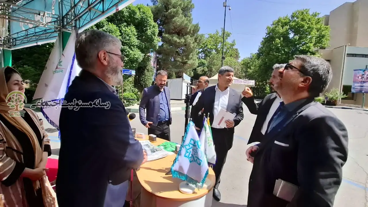 غرفه رسانه مسئولیت اجتماعی در اولین همایش ملی تجارب مسئولیت اجتماعی در ایران