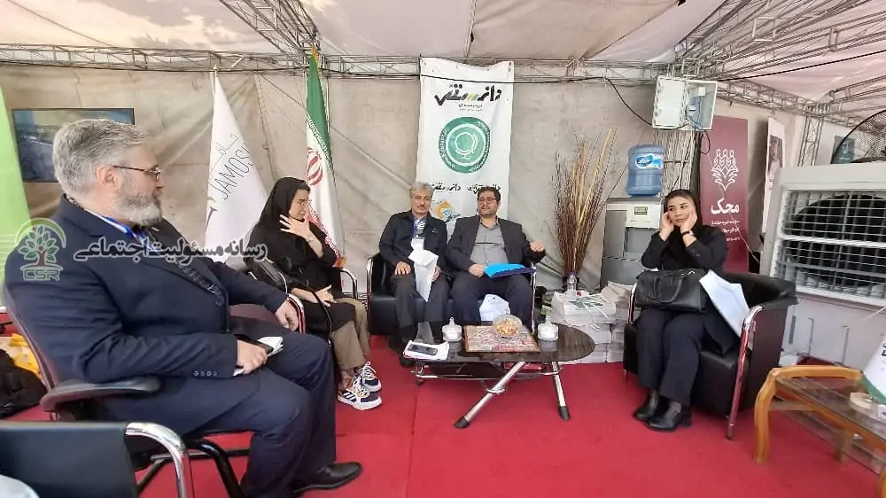 غرفه رسانه مسئولیت اجتماعی در اولین همایش ملی تجارب مسئولیت اجتماعی در ایران