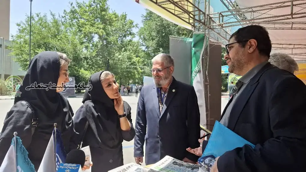 غرفه رسانه مسئولیت اجتماعی در اولین همایش ملی تجارب مسئولیت اجتماعی در ایران