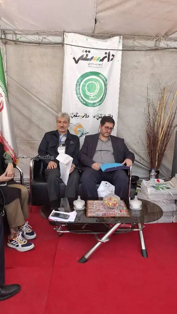 غرفه رسانه مسئولیت اجتماعی در اولین همایش ملی تجارب مسئولیت اجتماعی در ایران