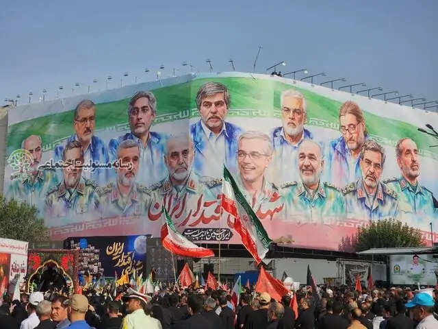 تشیع پیکر شهدای مقاومت در تهران