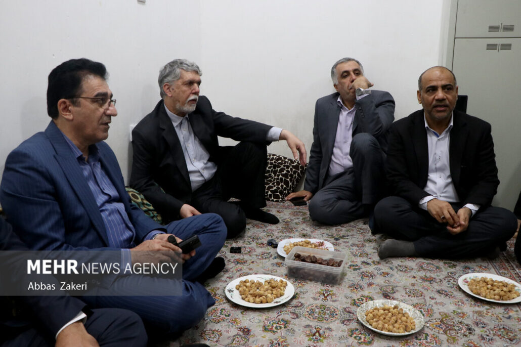 صفحهٔ درخواستی شما یافت نشد.