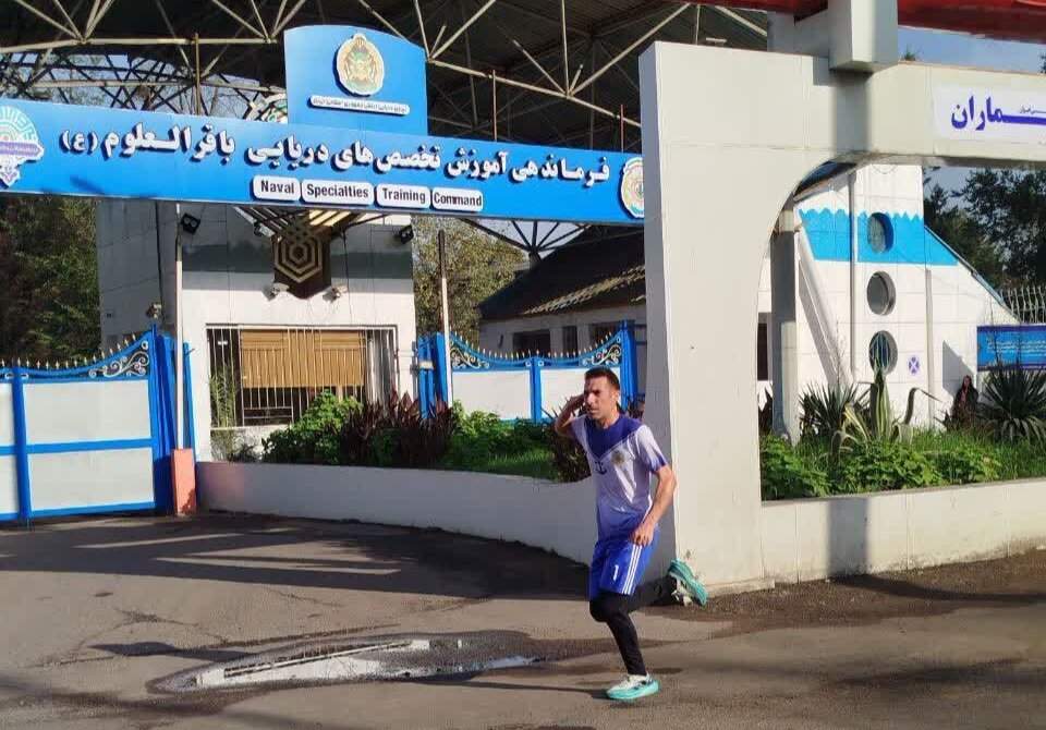 دویدن ۱۸ کیلومتری قهرمان نداجا به مناسبت هفته تربیت بدنی در رشت – خبرگزاری مهر | اخبار ایران و جهان