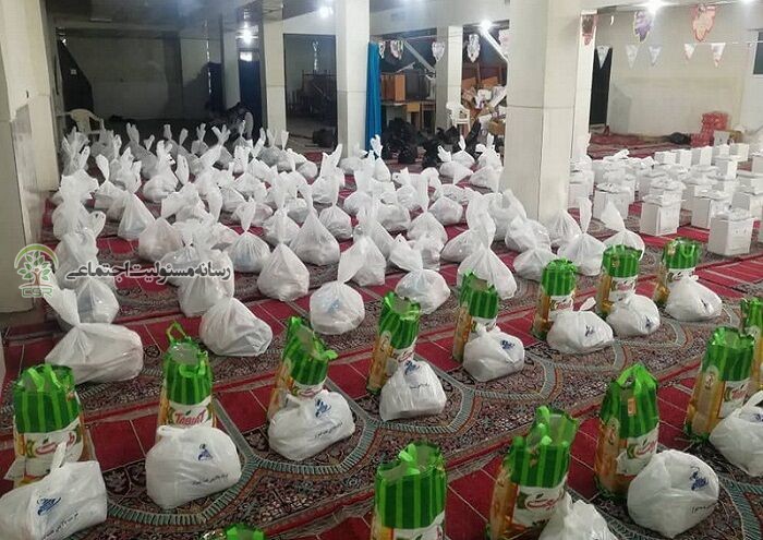 توزیع ۱۵۰۰ بسته کمک تحصیلی در سیستان و بلوچستان توزیع ۱۵۰۰ بسته کمک تحصیلی در سیستان و بلوچستان
