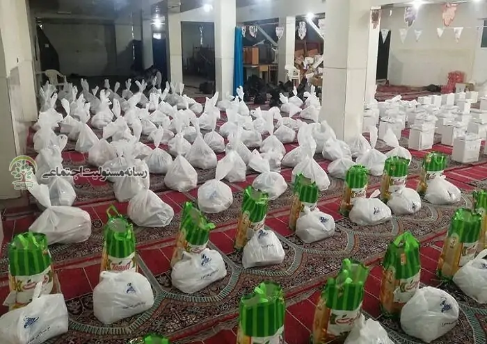 توزیع ۱۵۰۰ بسته کمک تحصیلی در سیستان و بلوچستان