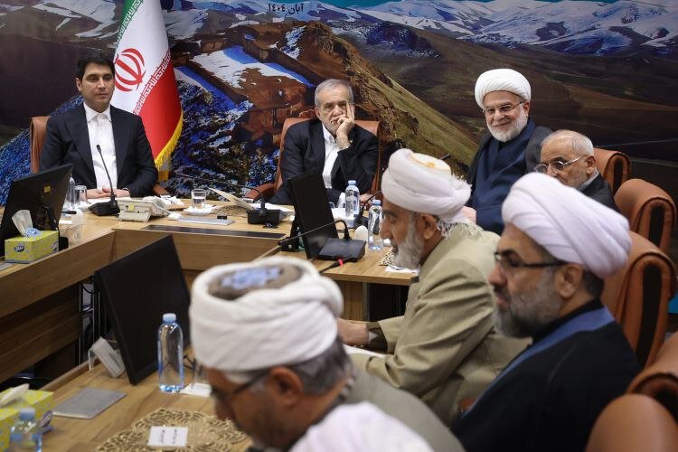 دیدار رئیسجمهور پزشکیان با جمعی از علما و روحانیون استان کردستان – خبرگزاری مهر | اخبار ایران و جهان