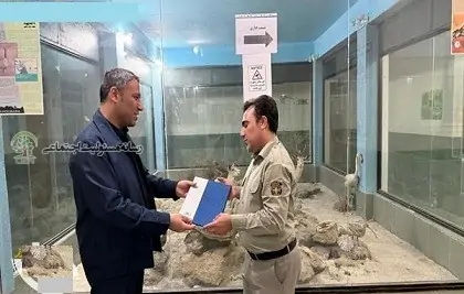 تقدیراز پرسنل اداره حفاظت محیط زیست جزیره تجلیل از محیط بانان خارک
