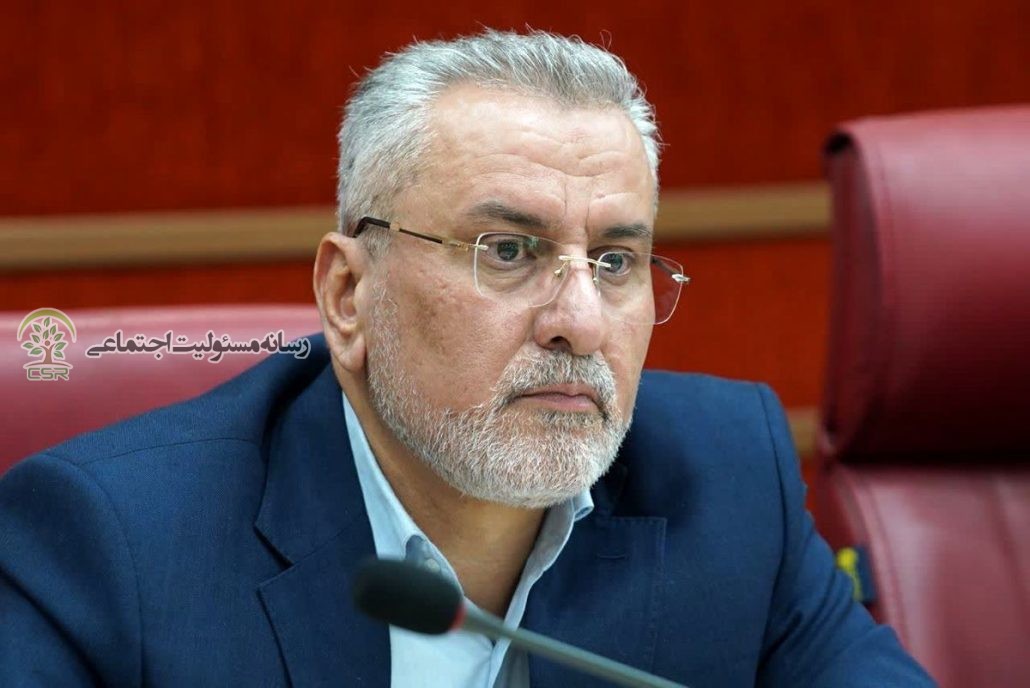 معاون استاندار قزوین:سرمایه اجتماعی مهمترین پشتوانه در شرایط جنگ شناختی است سرمایه اجتماعی مهمترین پشتوانه در شرایط جنگ شناختی است