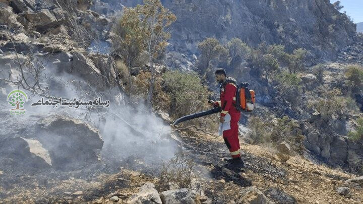 مهار آتش سوزی در استهبان