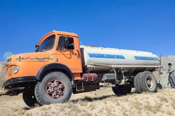 تداوم «نذر طبیعت»؛ آبرسانی به آبشخورهای حیاتوحش تداوم «نذر طبیعت»؛آبرسانی به آبشخورهای حیاتوحش